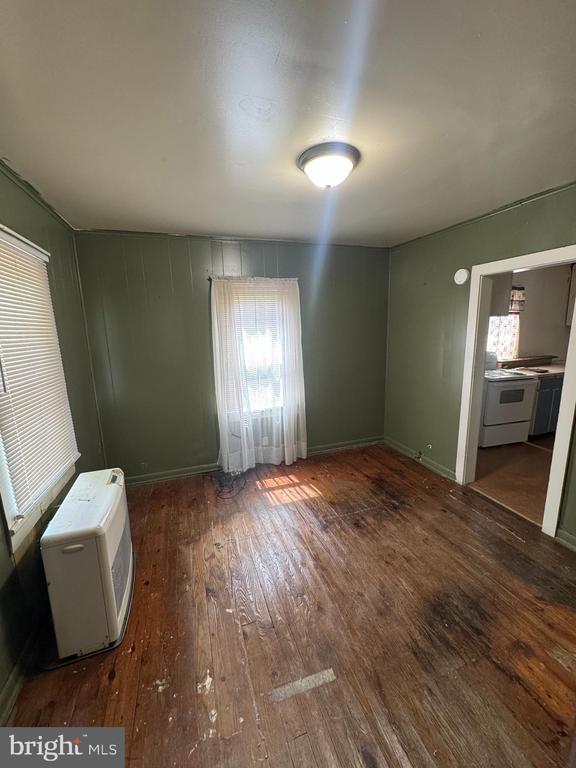 420 Charles St