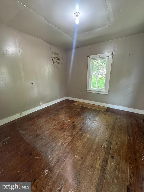 420 Charles St