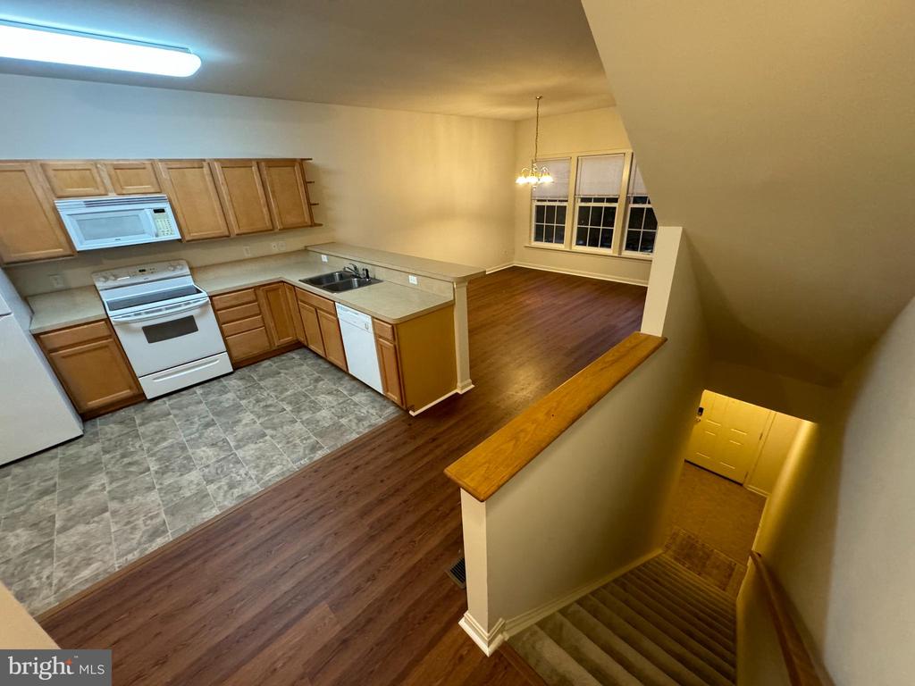 35123 SARA CT