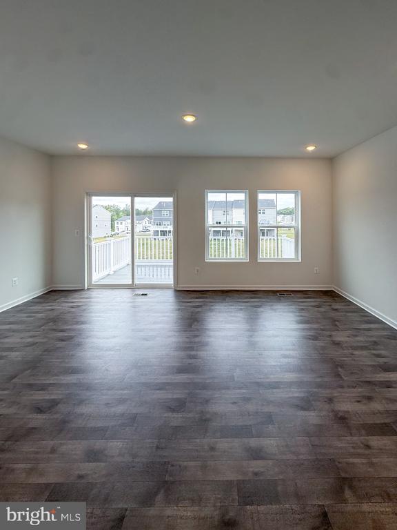 2584 COUGAR LN