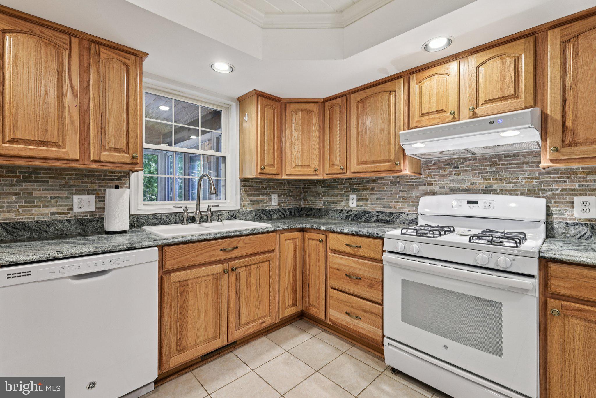 238 WASHINGTON STREET