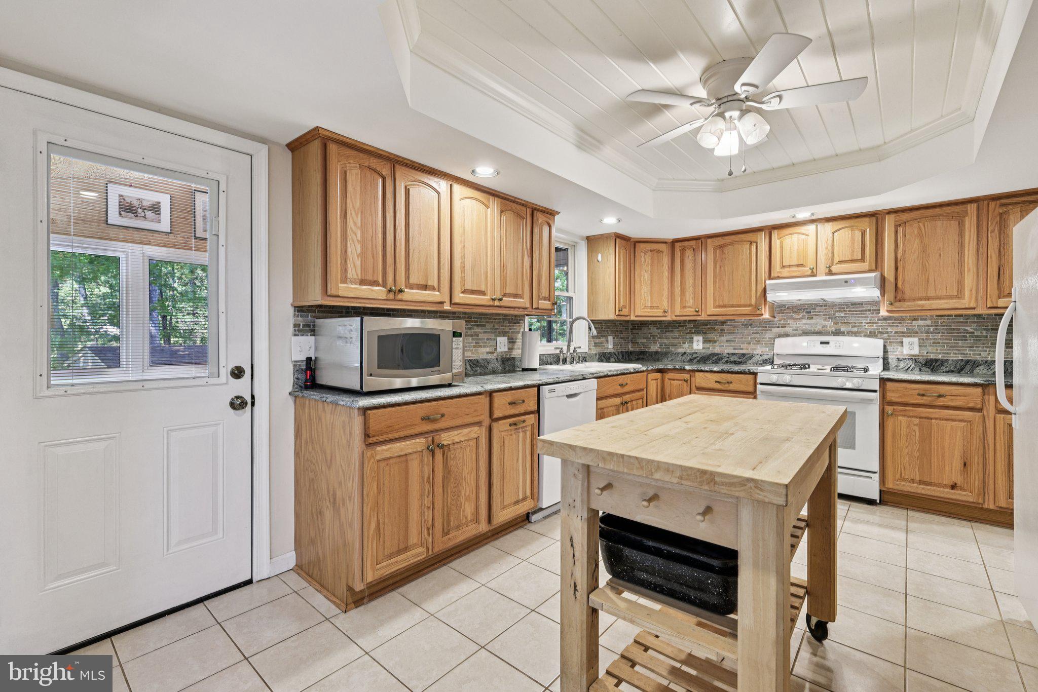 238 WASHINGTON STREET