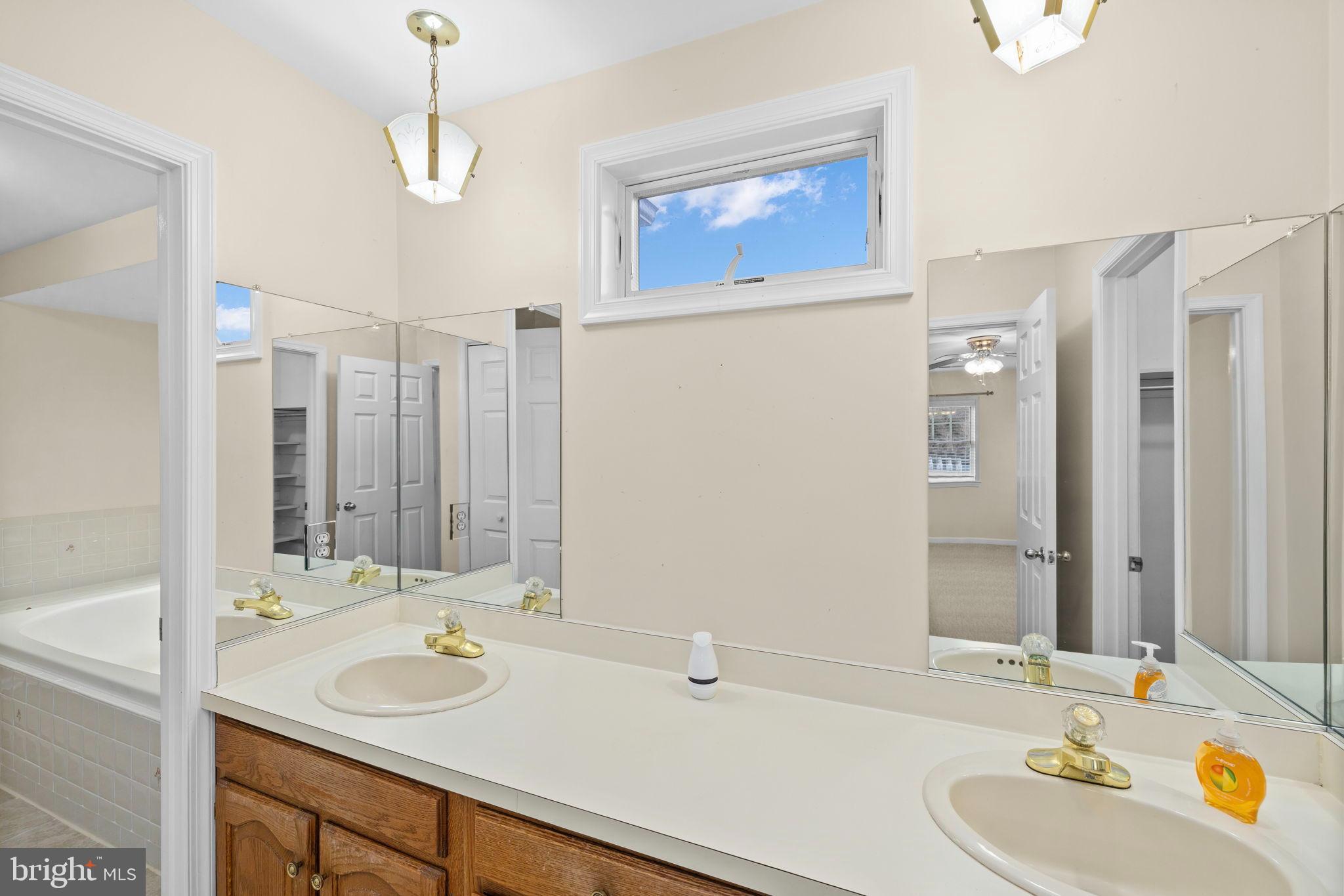 6357 SPOTSWOOD TRL