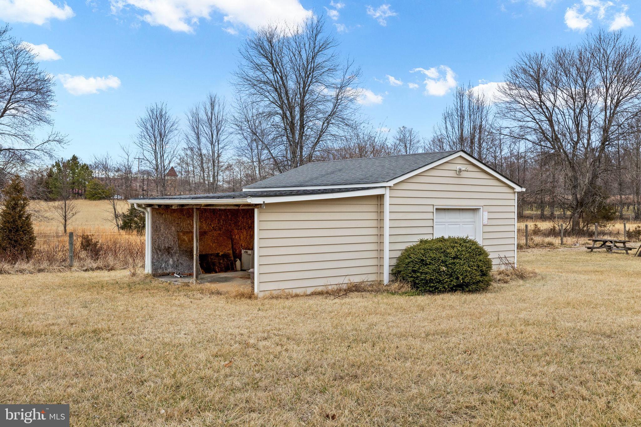 6357 SPOTSWOOD TRL
