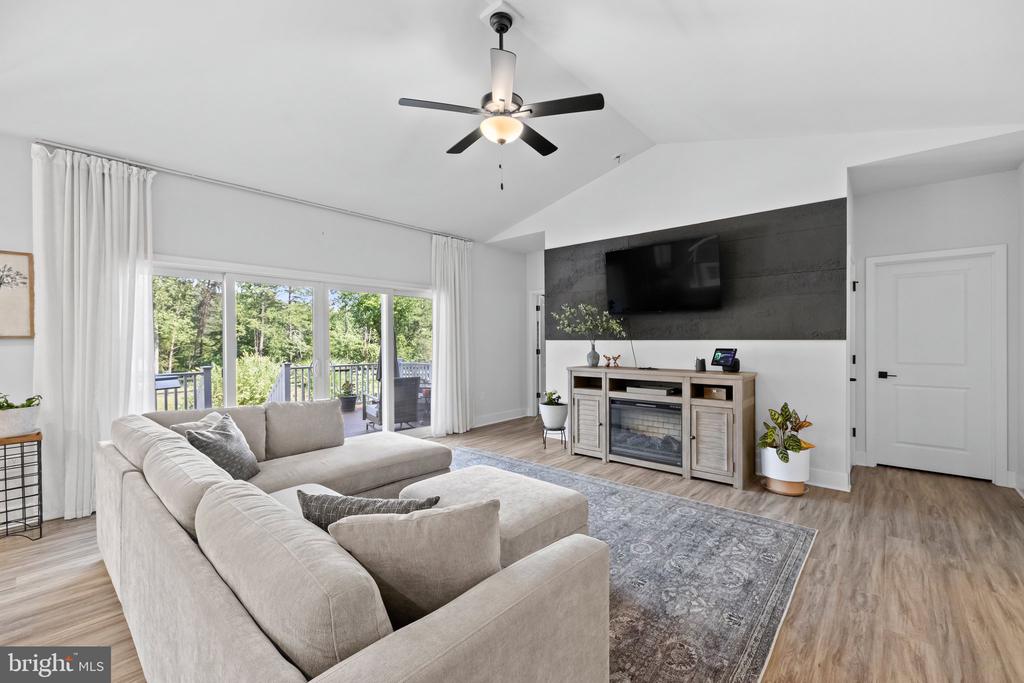 3283 FLAT RUN ROAD