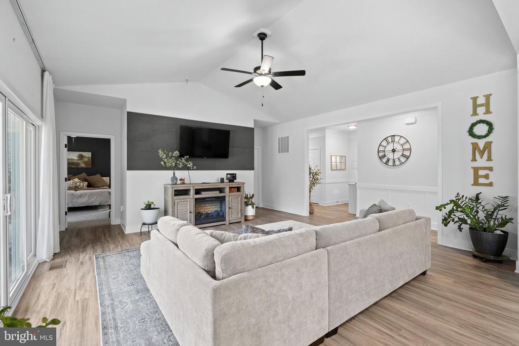 3283 FLAT RUN ROAD