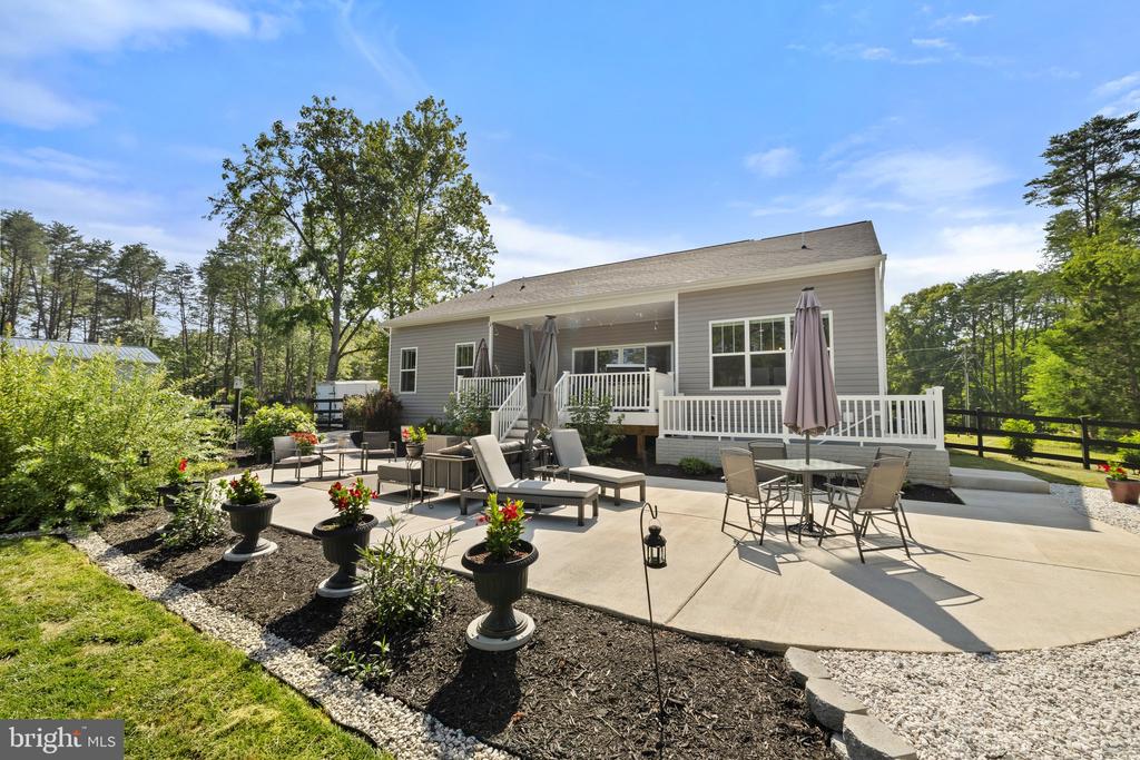 3283 FLAT RUN ROAD