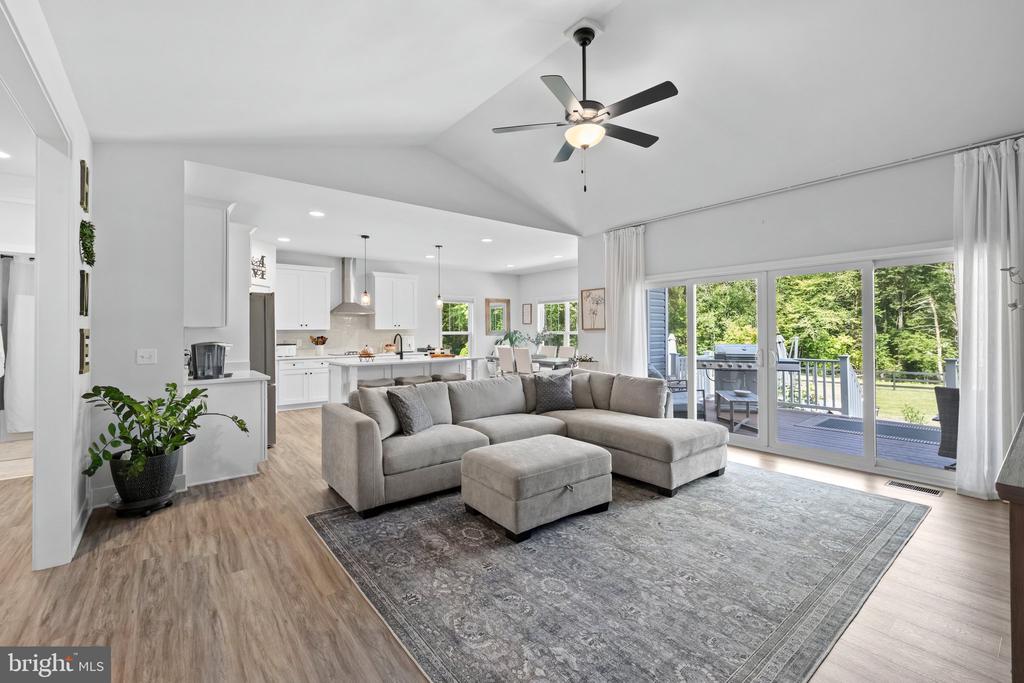 3283 FLAT RUN ROAD