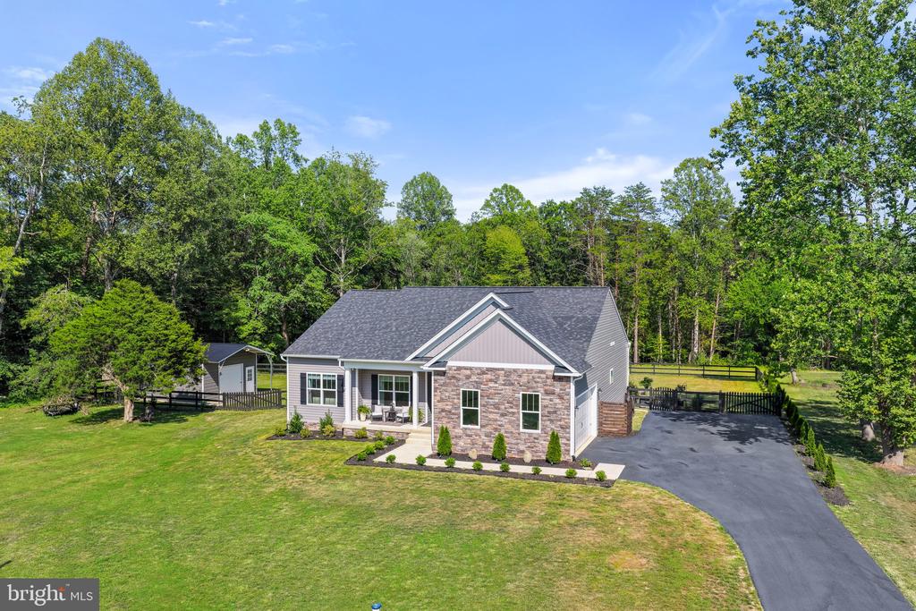 3283 FLAT RUN ROAD
