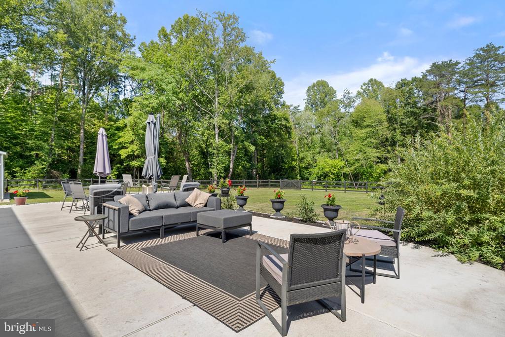 3283 FLAT RUN ROAD