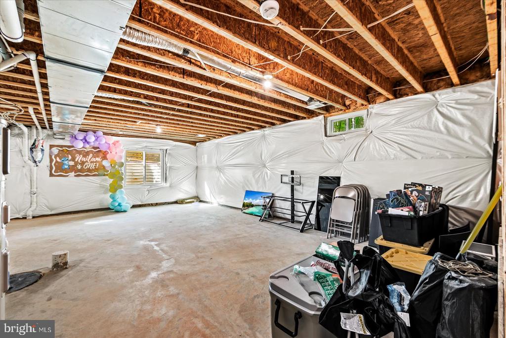 2848 WHITE TAIL DRIVE