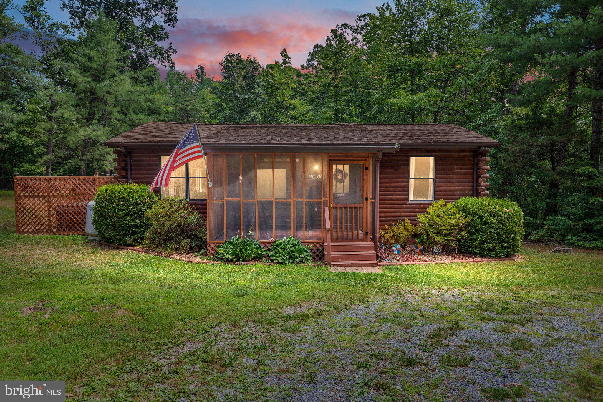 432 CARDINAL DRIVE