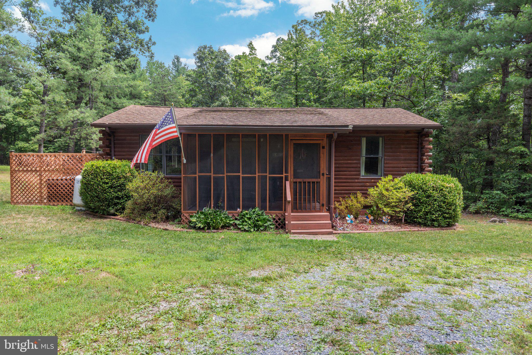 432 CARDINAL DRIVE