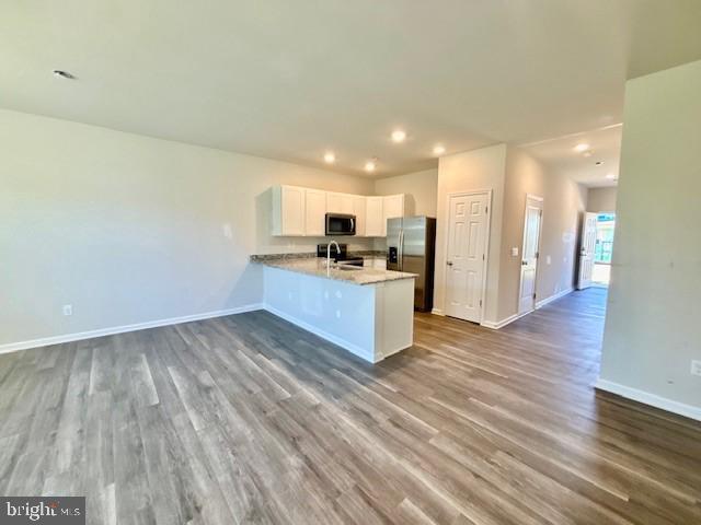 218 BAKER DR