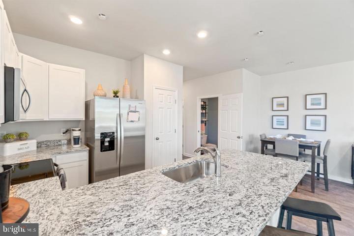 218 BAKER DR