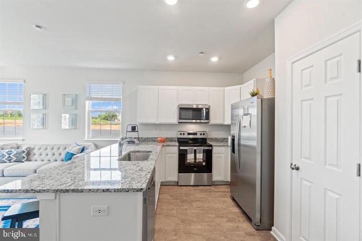 218 BAKER DR