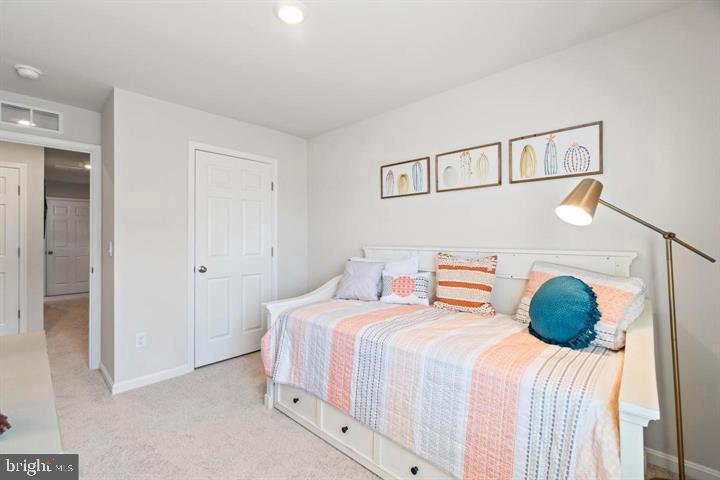 218 BAKER DR