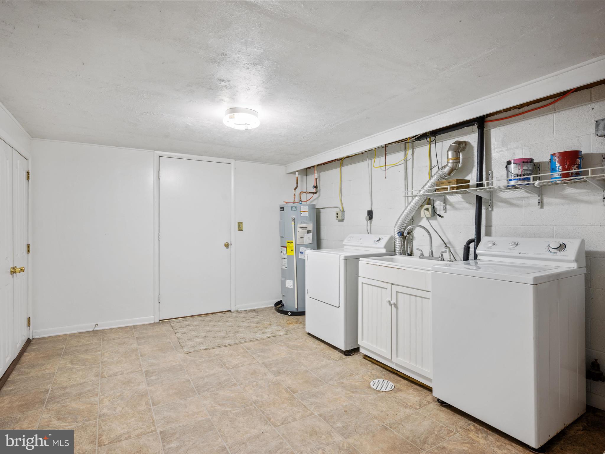 21 Wallace Ave