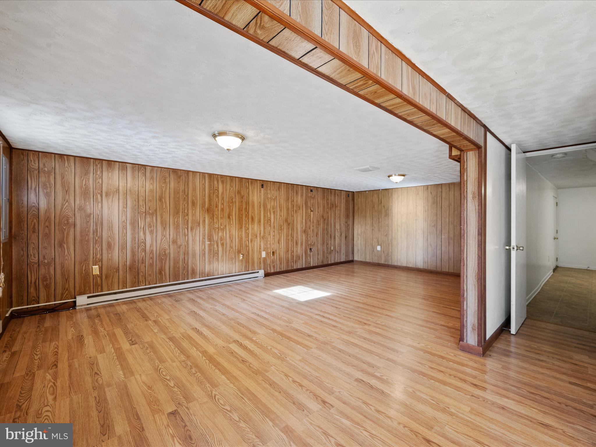 21 Wallace Ave