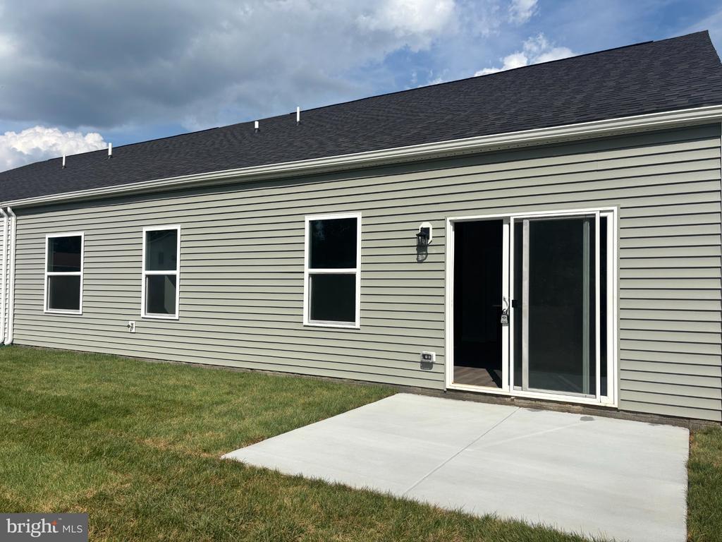 372 BAKER DRIVE