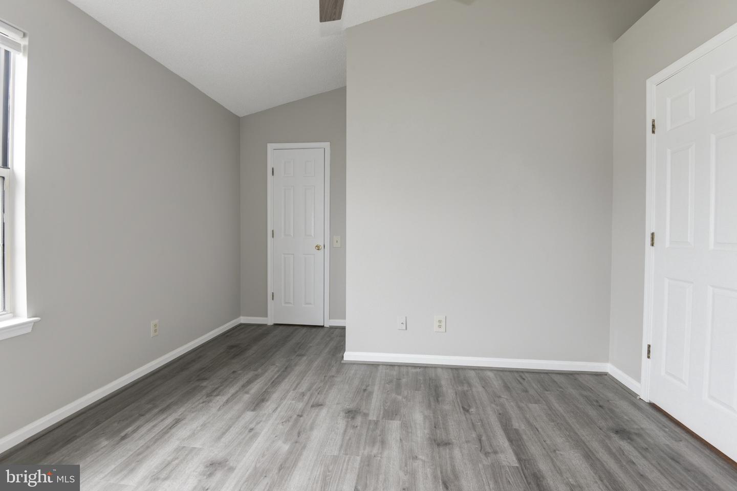 11205 RIENZI PLACE Unit: 202