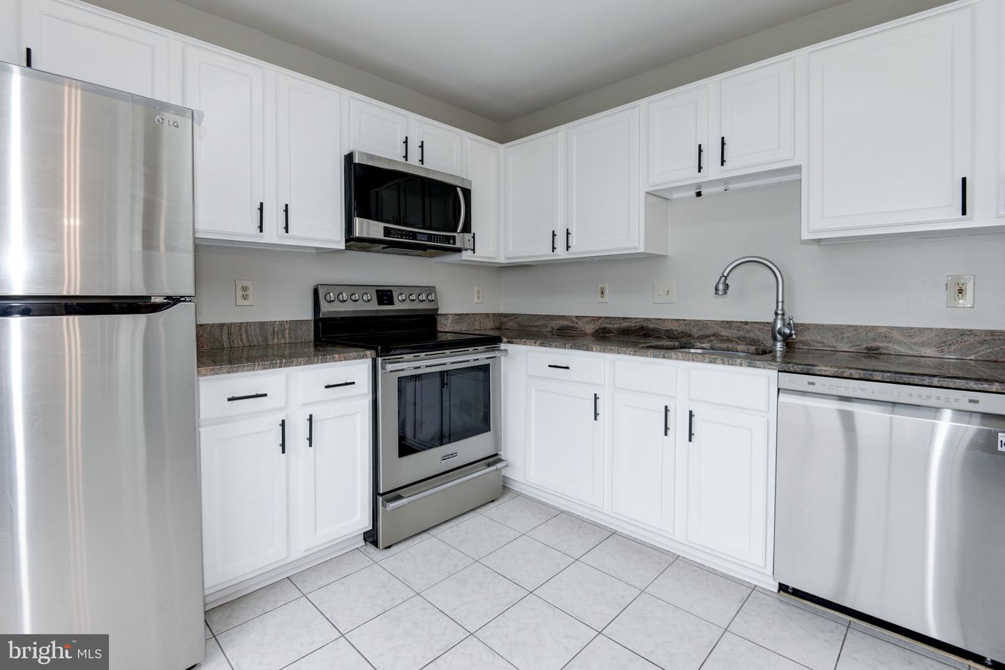 11205 RIENZI PLACE Unit: 202