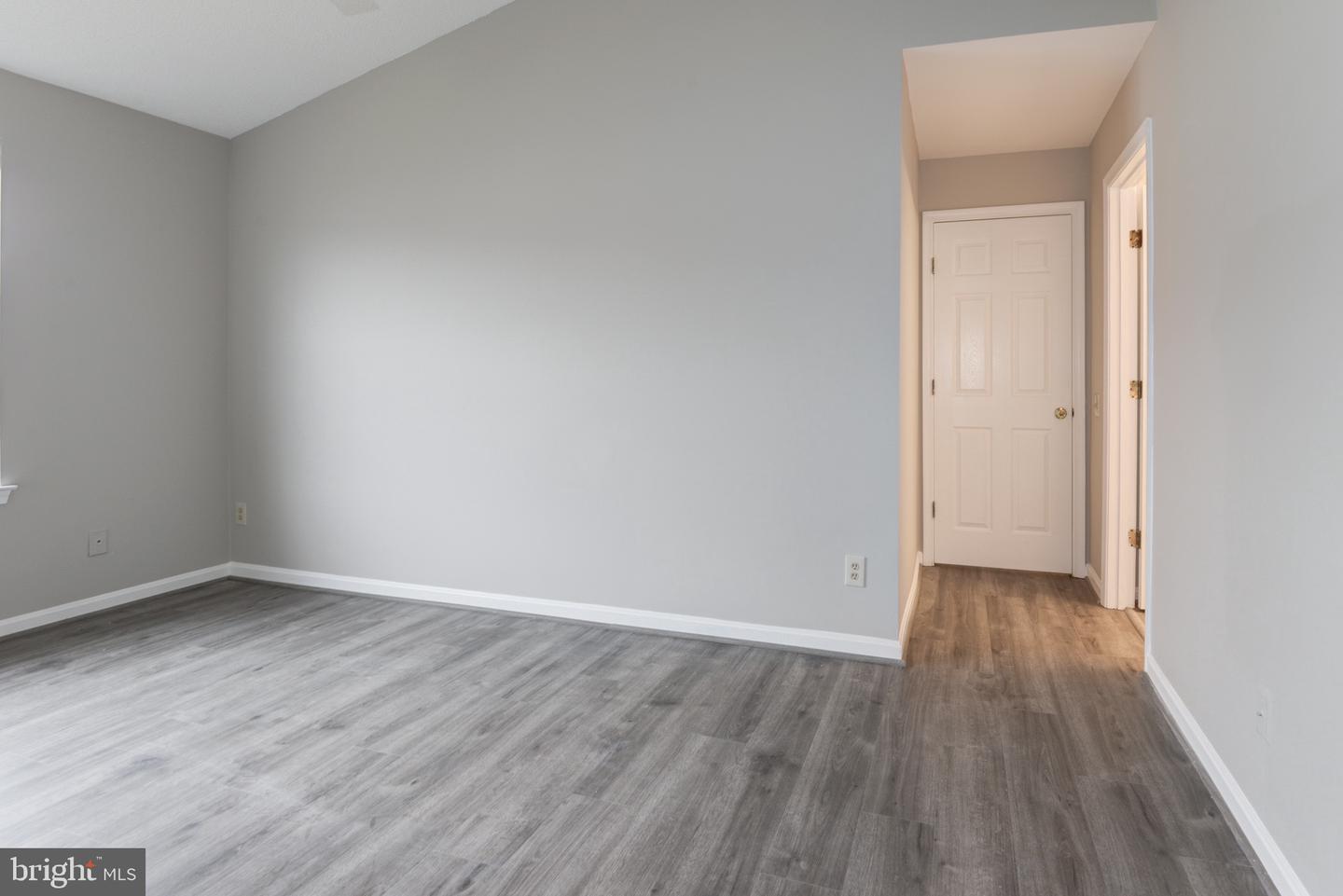 11205 RIENZI PLACE Unit: 202