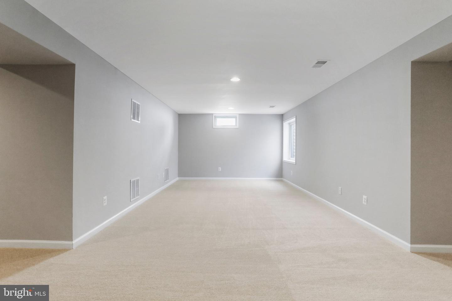 17049 LOFTRIDGE LANE