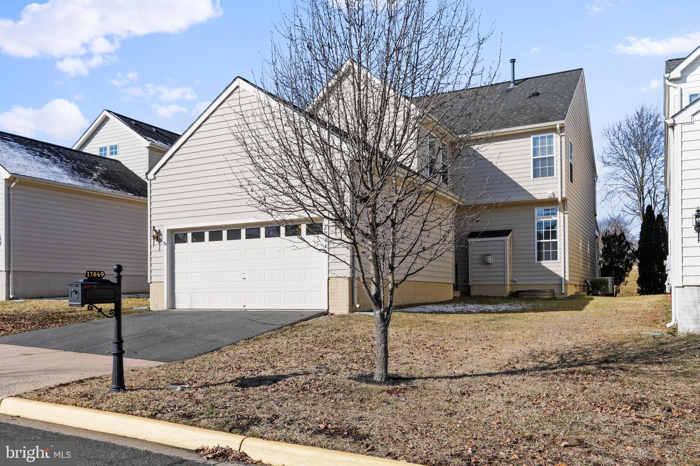 17049 LOFTRIDGE LANE