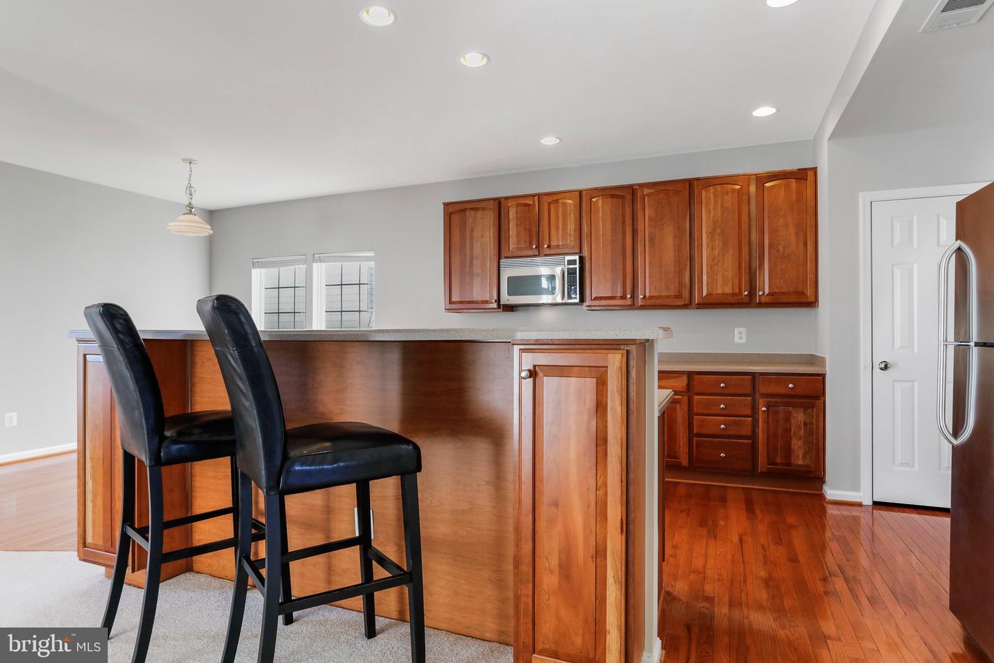 17049 LOFTRIDGE LANE
