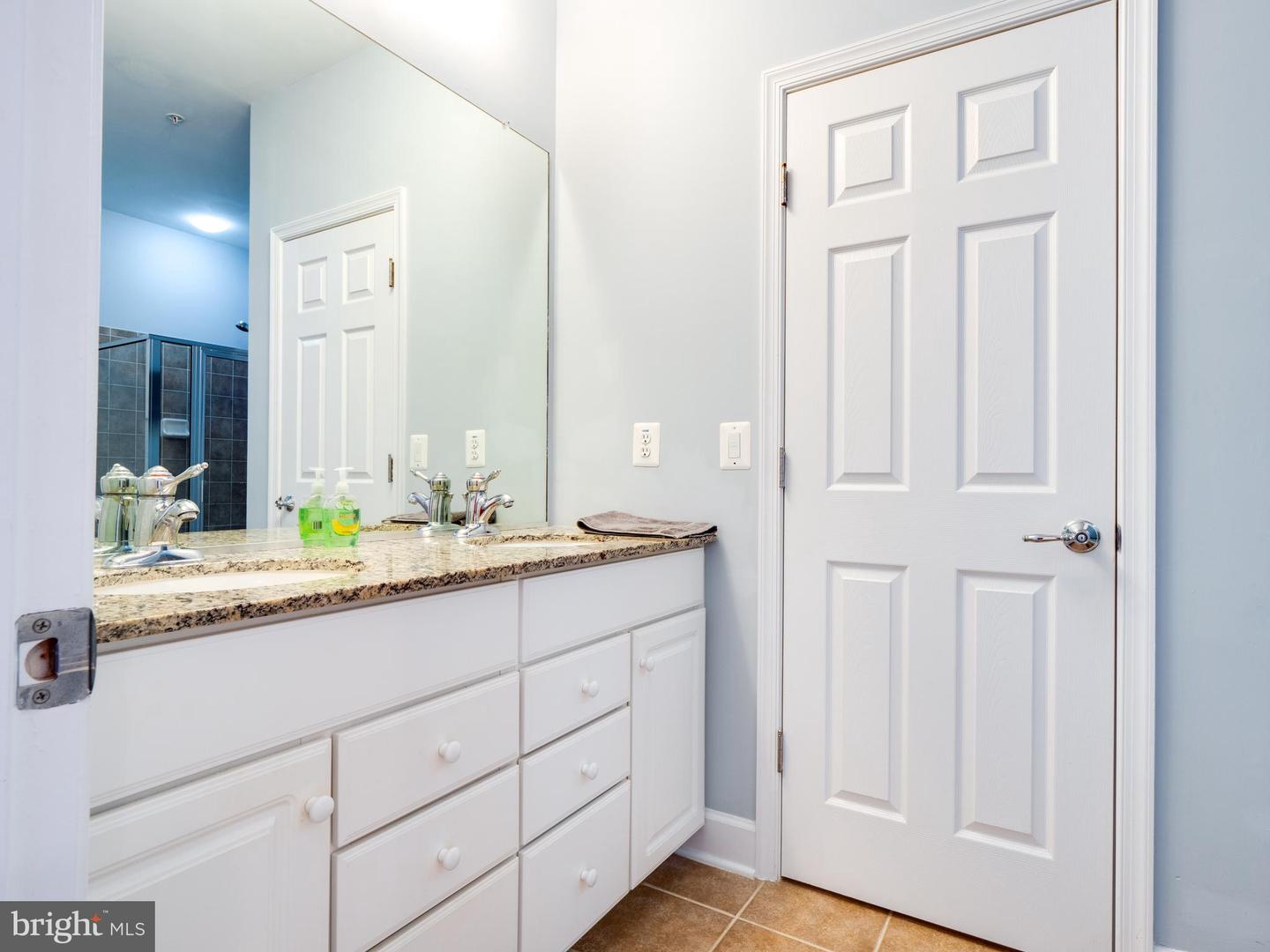 2344 BROOKMOOR LANE