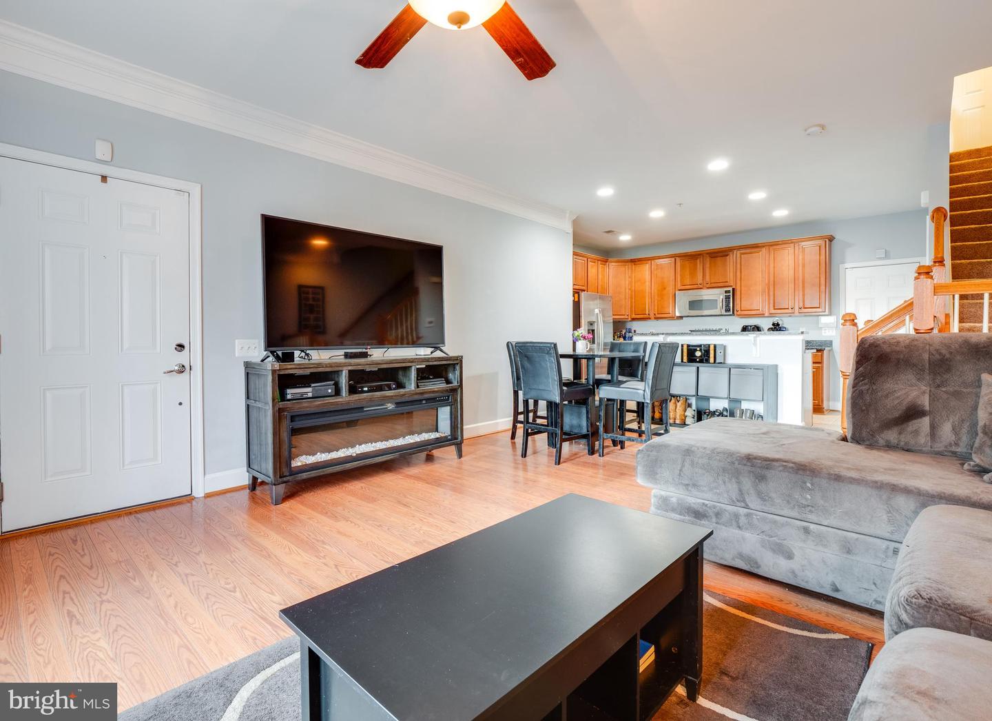 2344 BROOKMOOR LANE
