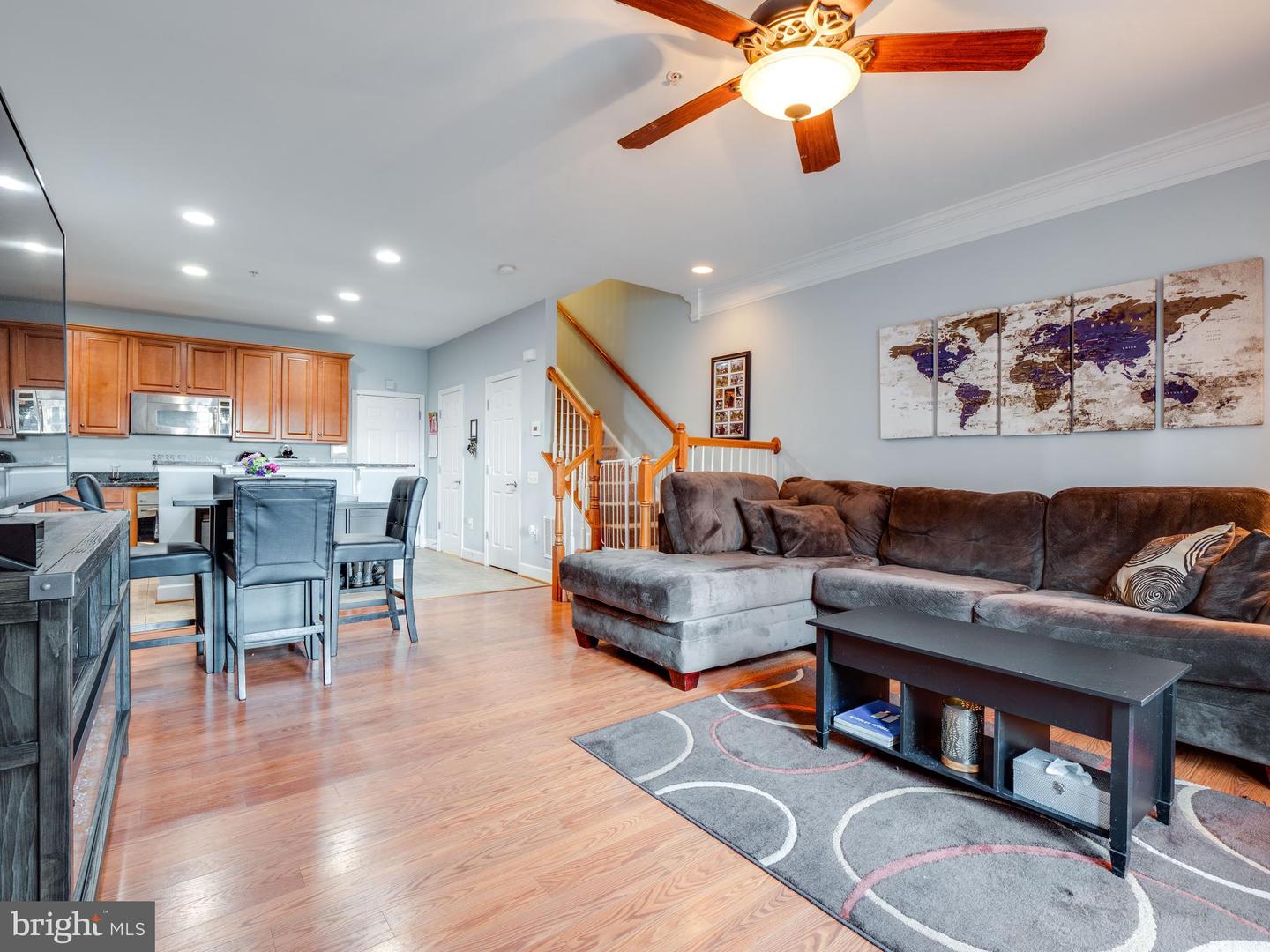 2344 BROOKMOOR LANE
