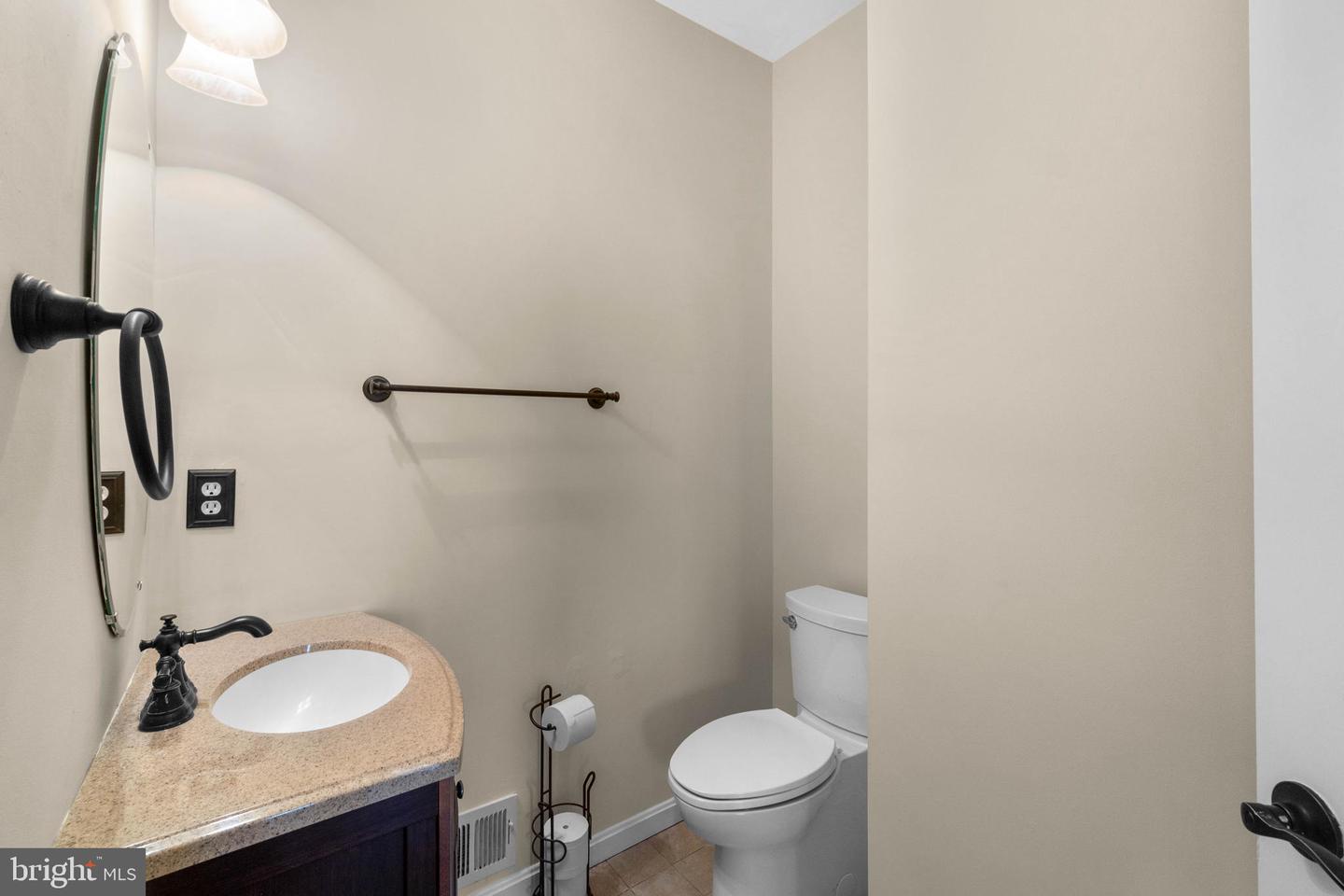 8158 TENBROOK DRIVE