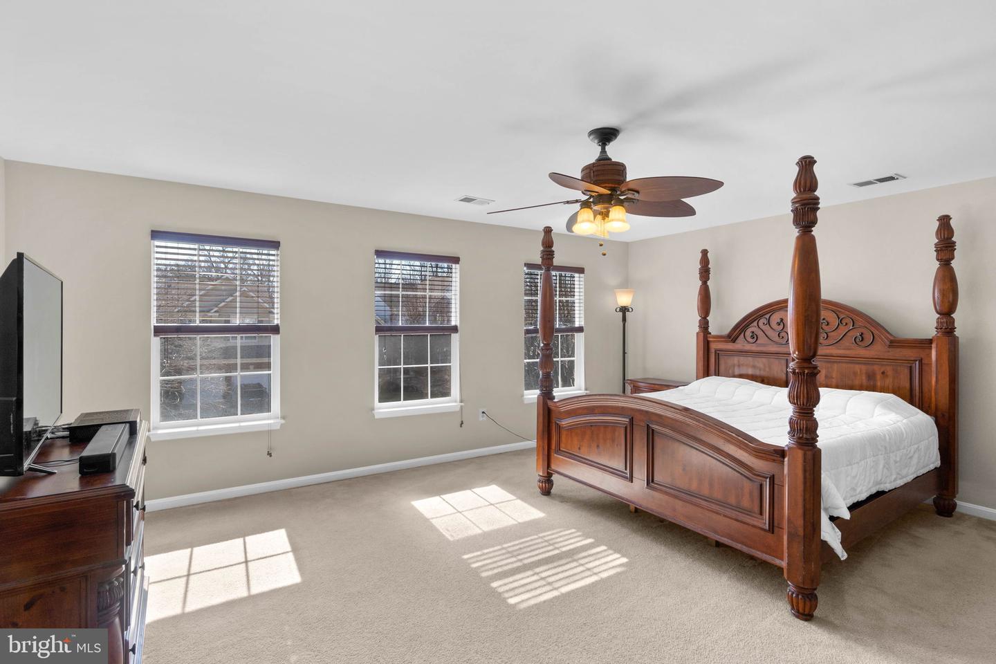8158 TENBROOK DRIVE