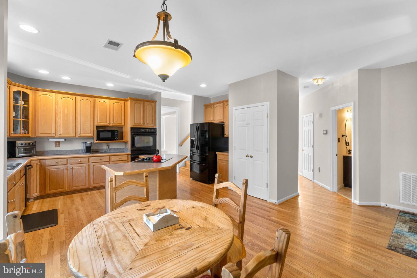8158 TENBROOK DRIVE