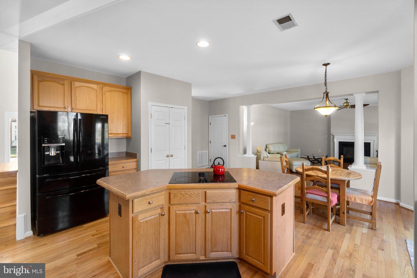 8158 TENBROOK DRIVE