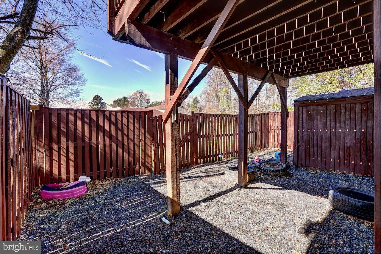 9406 SILVER METEOR COURT