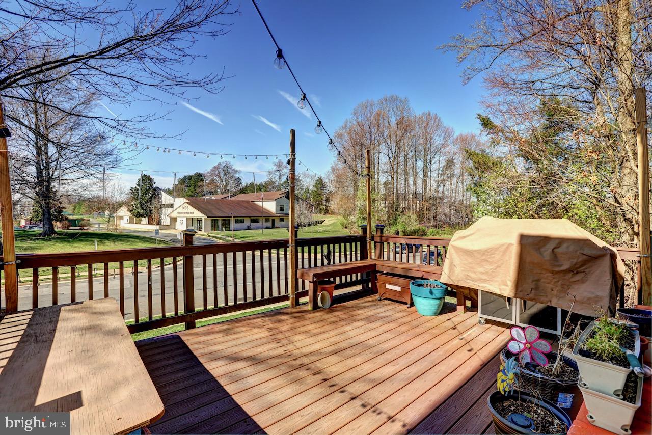 9406 SILVER METEOR COURT