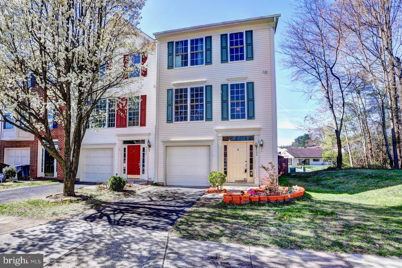 9406 SILVER METEOR COURT