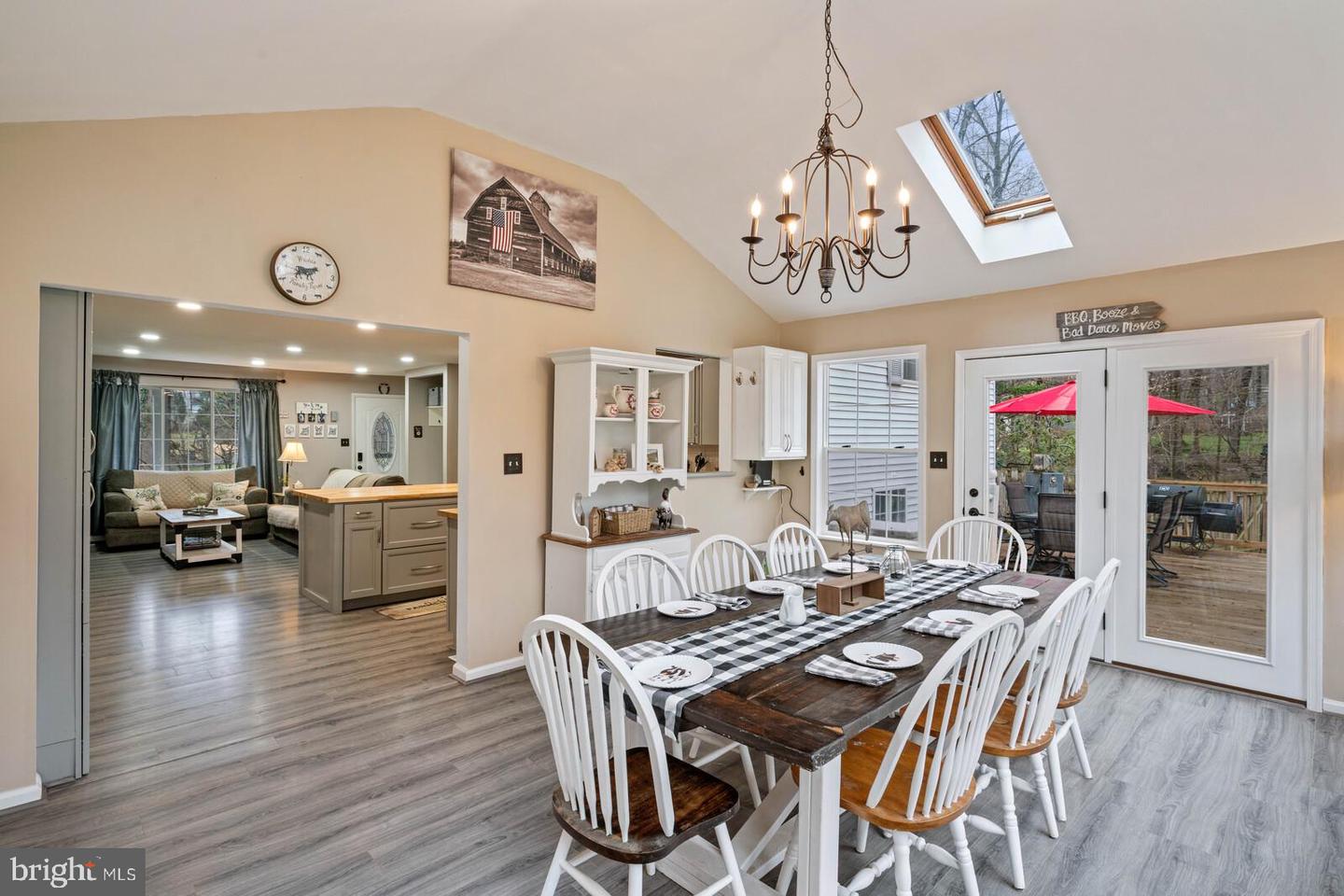 8977 WESTCHESTER DRIVE