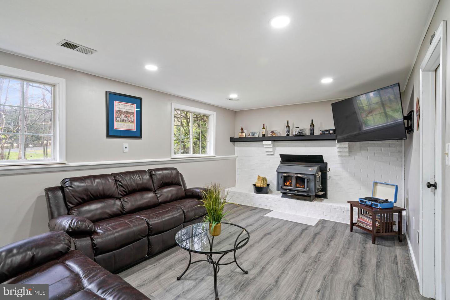 8977 WESTCHESTER DRIVE