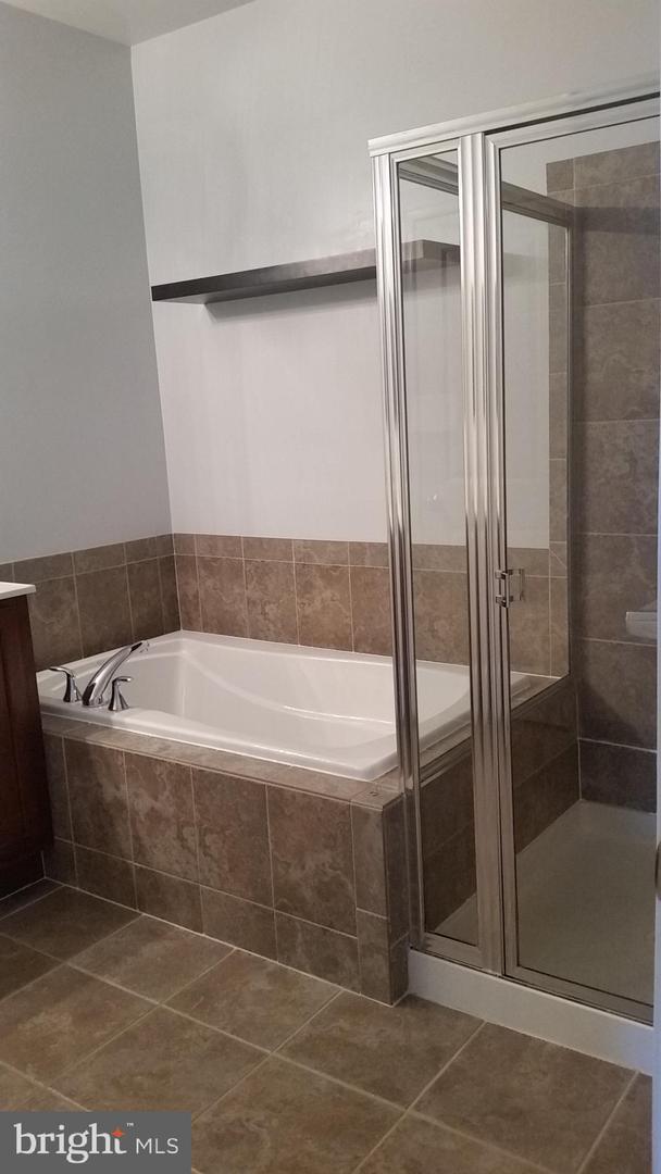 7971 CRESCENT PARK DRIVE Unit: 161