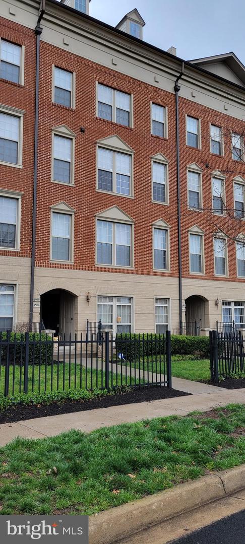7971 CRESCENT PARK DRIVE Unit: 161