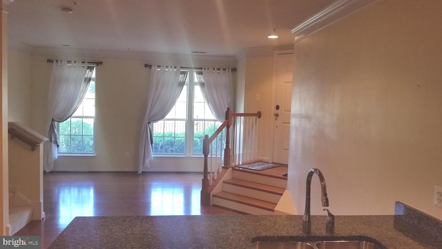 7971 CRESCENT PARK DRIVE Unit: 161