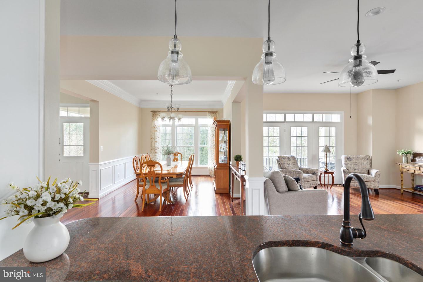 8301 COLLIER LANE