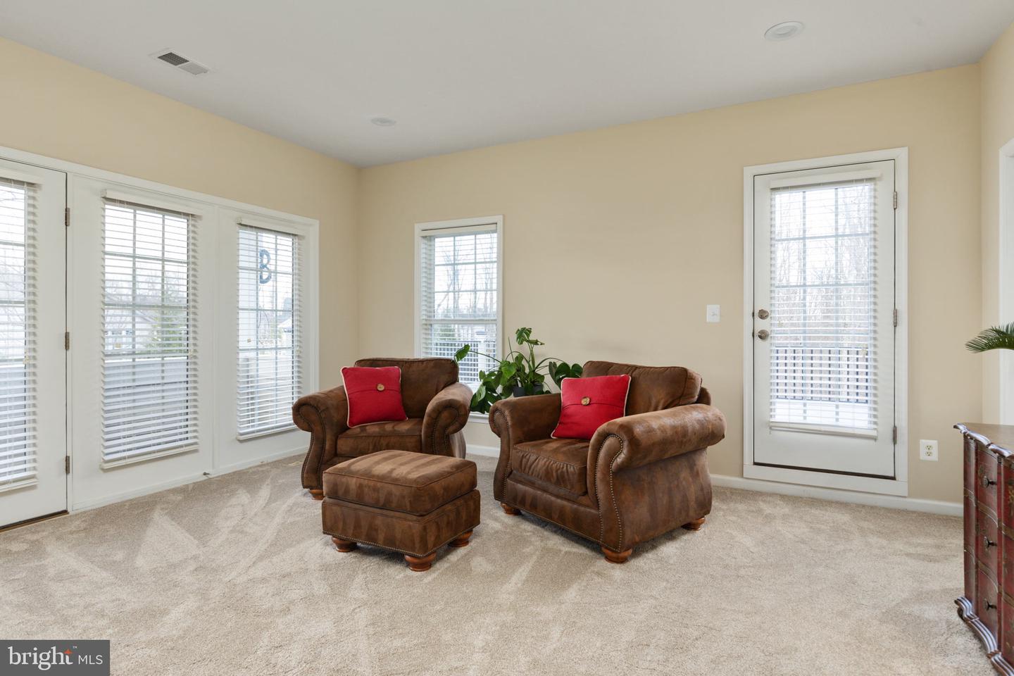 8301 COLLIER LANE