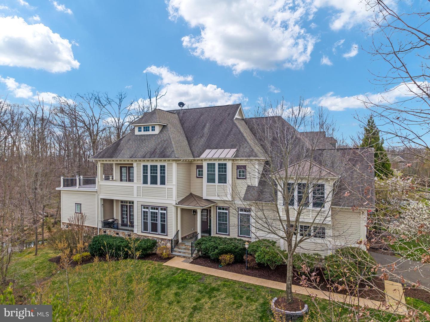 8301 COLLIER LANE