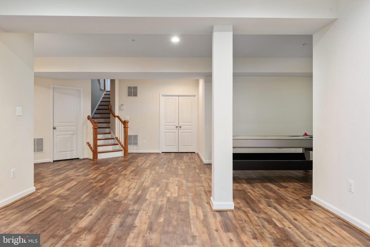 8301 COLLIER LANE