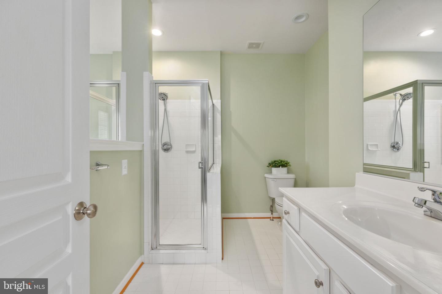 8301 COLLIER LANE